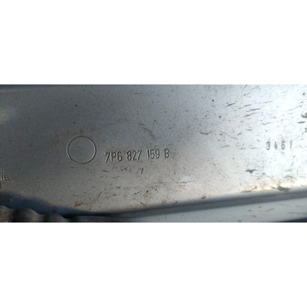 Tampa Traseira Porta Malas Vw Touareg 2011(detalhe)