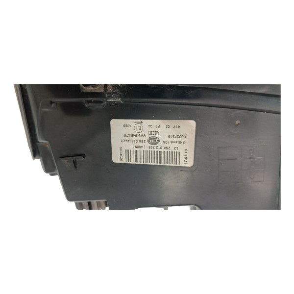 Lanterna Traseira Esquerda Mala Audi A4 B9 2019