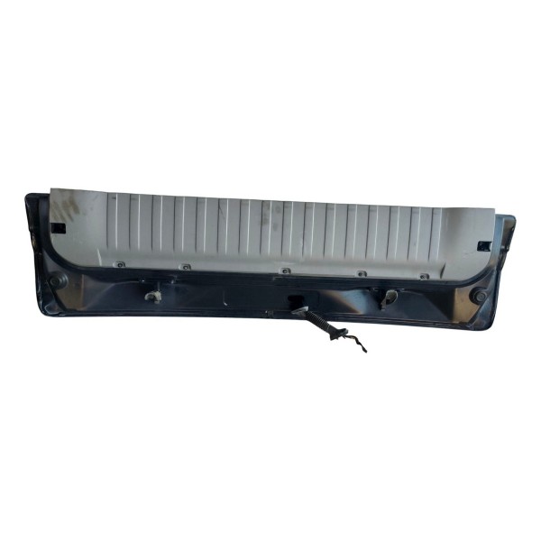 Tampa Traseira Inferior  Porta Malas Bmw X5 2008 (detalhe) Preto