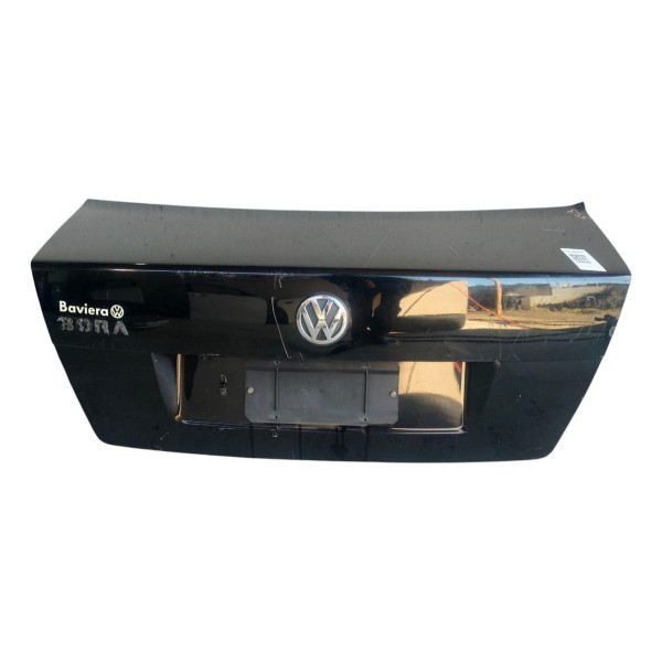Tampa Traseira Porta Malas Volkswagen Bora 2005 (detalhe) Preto