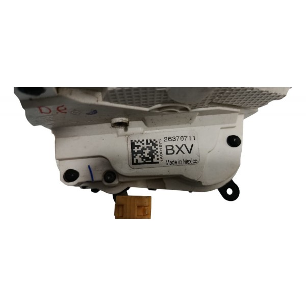 Fechadura Porta Dianteira Esquerda Chevrolet Tracker 2023