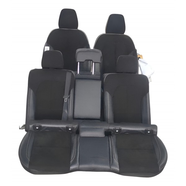 Jogo Bancos Volvo Xc40 2018 (detalhe)