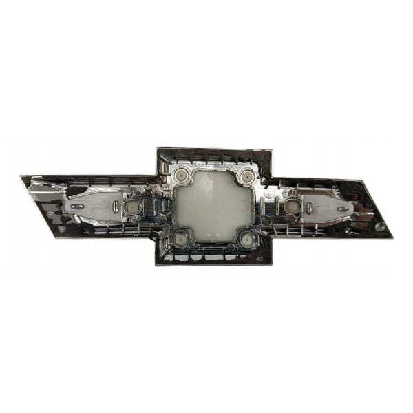 Emblema Parachoque Frontal Chevrolet Tracker 1.2 2023 Preto