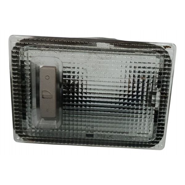 Luz Teto Cortesia Chevrolet Tracker 1.2 2023