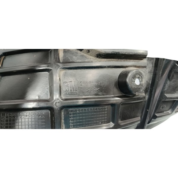 Parabarro Dianteiro Direito Chevrolet Tracker 1.2 2023