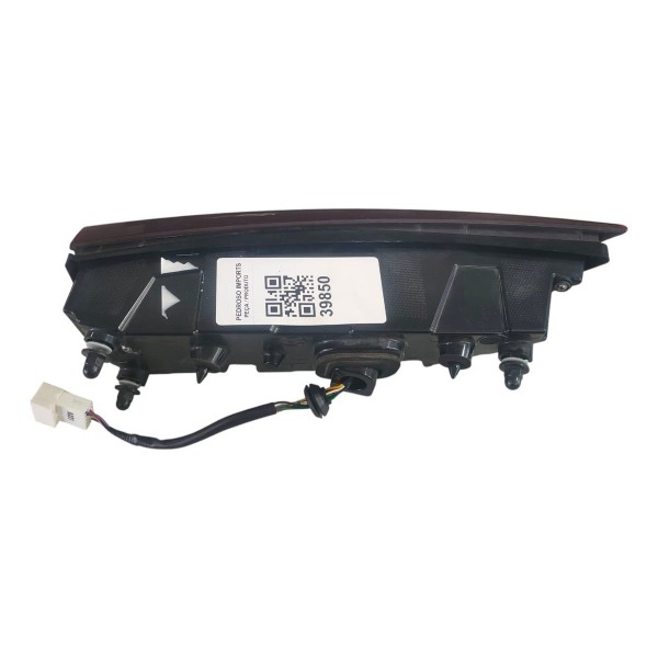 Lanterna Tampa Traseira L/dir Ford Territory 2024 (detalhe)