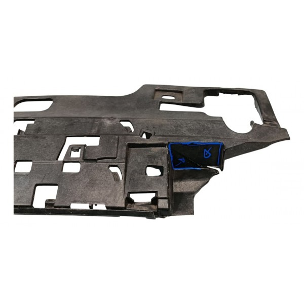 Guia Parachoque Traseiro Central Bmw 320 2021