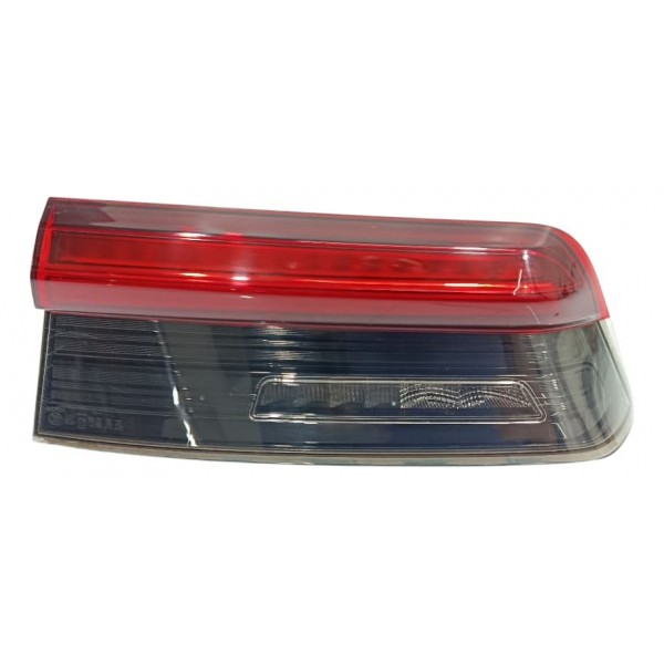Lanterna Porta Malas Traseira Direita Bmw 320 2021