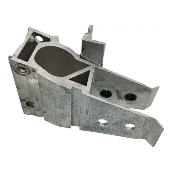 Suporte Radiador Direito Bmw 320 2021