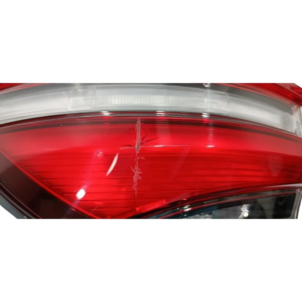 Lanterna Traseira Esquerda Toyota Sw4 Gr 2024 (com Detalhe)