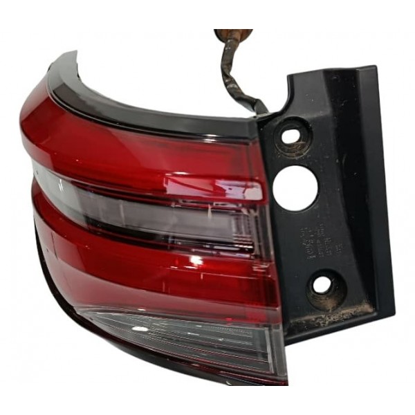 Lanterna Traseira Esquerda Toyota Sw4 Gr 2024 (com Detalhe)