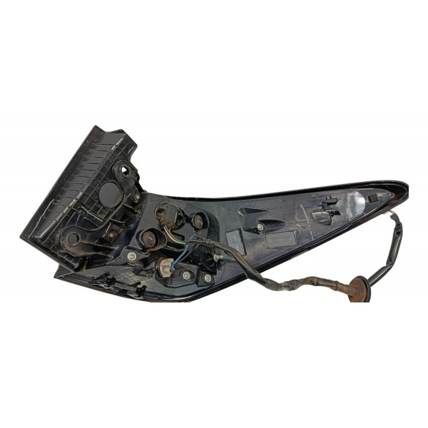 Lanterna Traseira Esquerda Toyota Sw4 Gr 2024 (com Detalhe)