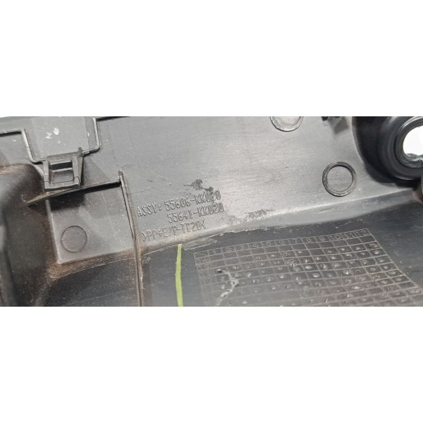 Moldura Painel Tomada Obd Toyota Sw4 Gr 2024