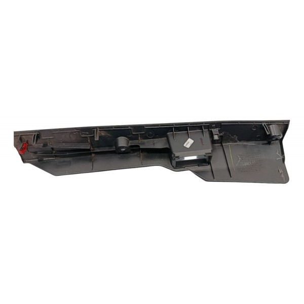 Moldura Painel Tomada Obd Toyota Sw4 Gr 2024