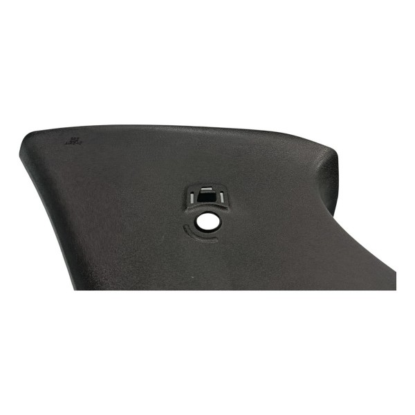 Moldura Coluna Traseira Direita Toyota Sw4 Gr 2024