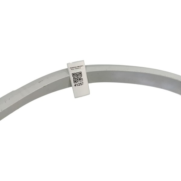 Moldura Friso Paralama Traseiro Esquerdo Toyota Sw4 Gr 2024