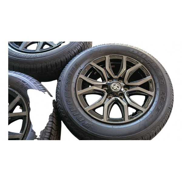 Jogo 5 Rodas Toyota Sw4 Gr 2.8 2024 Preto
