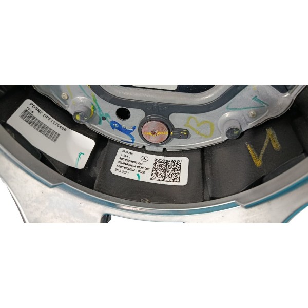Volante Multifuncional Mercedes Glb 200 2021 Preto