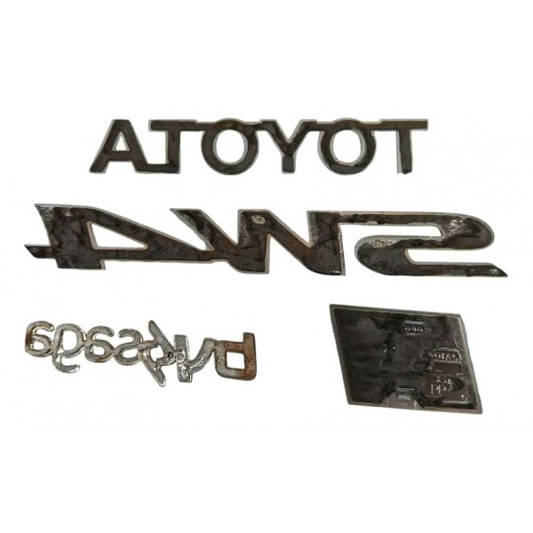 Emblemas Toyota Sw4 Gr 2024 Prateado