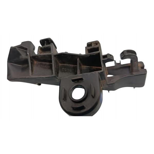 Suporte Guia Parachoque Direito Toyota Sw4 Gr 2024