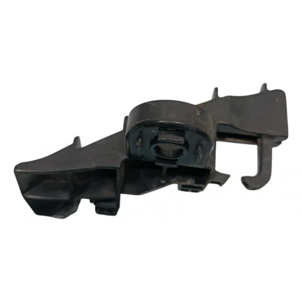 Suporte Guia Parachoque Esquerdo Toyota Sw4 2024