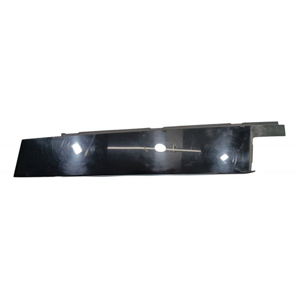 Moldura Black Piano Porta Traseira Dir Mercedes Glb 200 2021 Preto