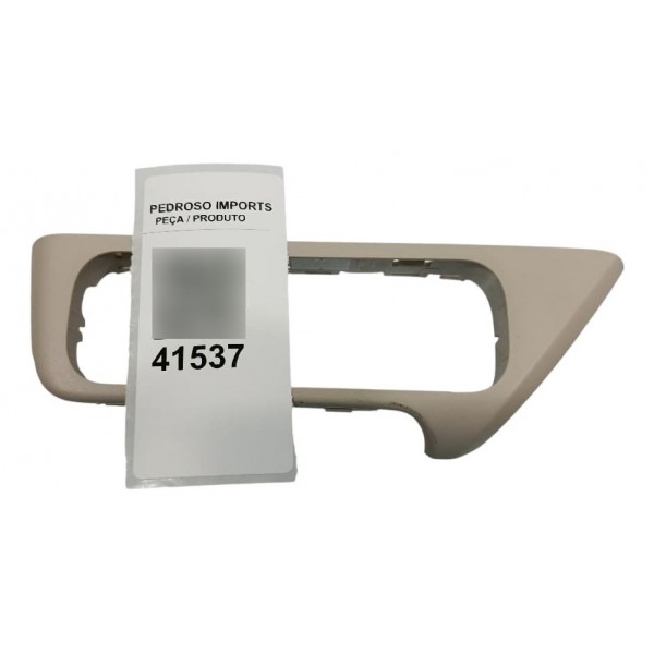 Acabamento Puxador Porta Dianteira Esq Mercedes Glb 200 2021 Bege