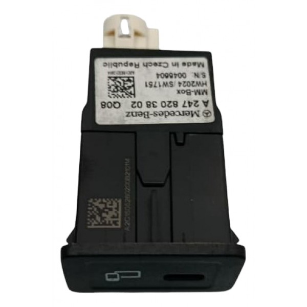 Usb C Console Central Mercedes Glb 200 2021