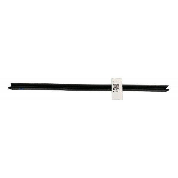 Canaleta Vidro Dianteira Direita Mercedes Glb 200 1.3 2021 Preto
