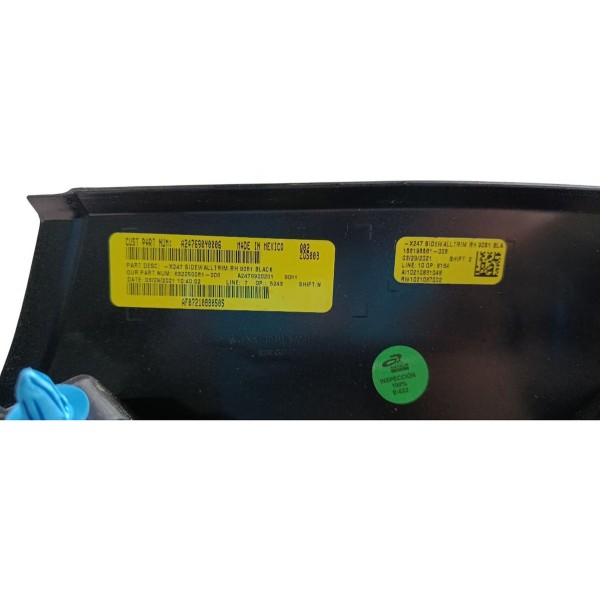 Soleira Traseira Direita Mercedes Glb 200 2021 Preto