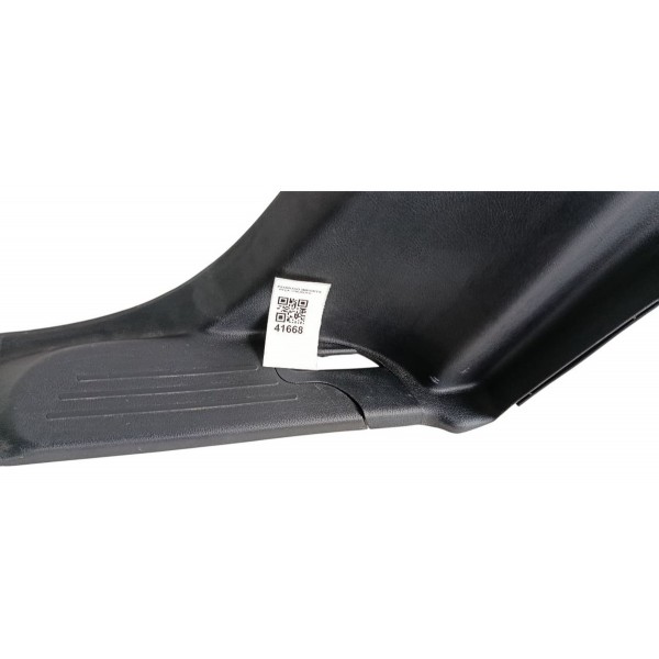 Soleira Traseira Direita Mercedes Glb 200 2021 Preto