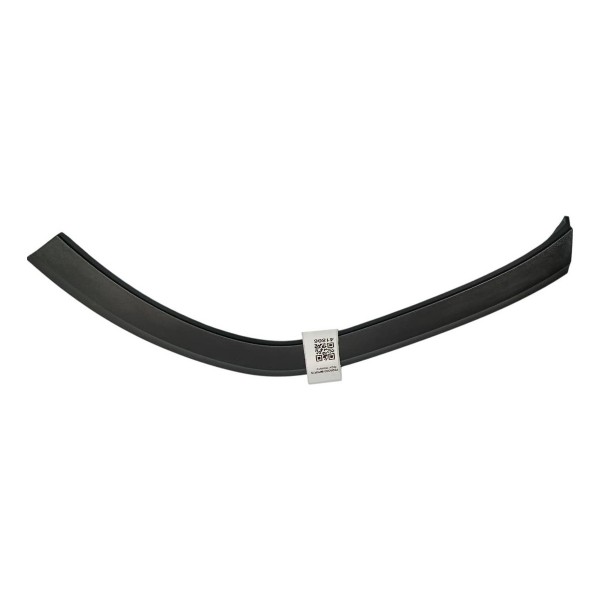 Moldura Paralama Traseiro Direito Mercedes Glb 200 1.3 2021 Preto