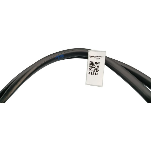 Borracha Porta Traseira Direita Mercedes Glb 200 1.3 2021 Preto