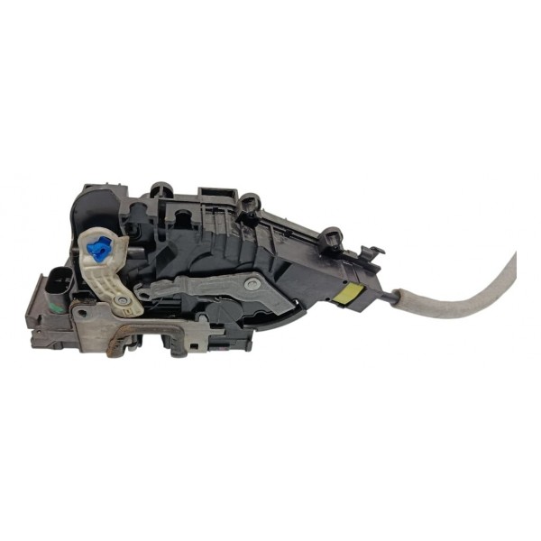 Fechadura Porta Dianteira Esquerda Mercedes C180 2017