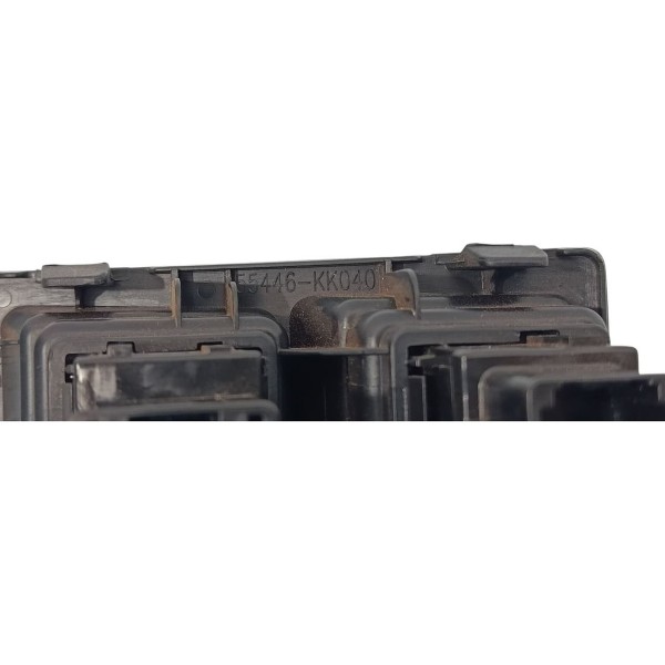 Moldura Botões Parking,mala,view,idleup Toyota Sw4 Gr 2024 Preto