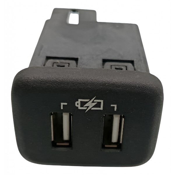 Tomada Usb 12v Dupla Console Chevrolet Tracker 1.2 2023 Preto
