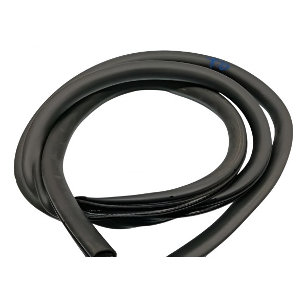 Borracha Porta Traseira Direita Ford Maverick 2024 Preto
