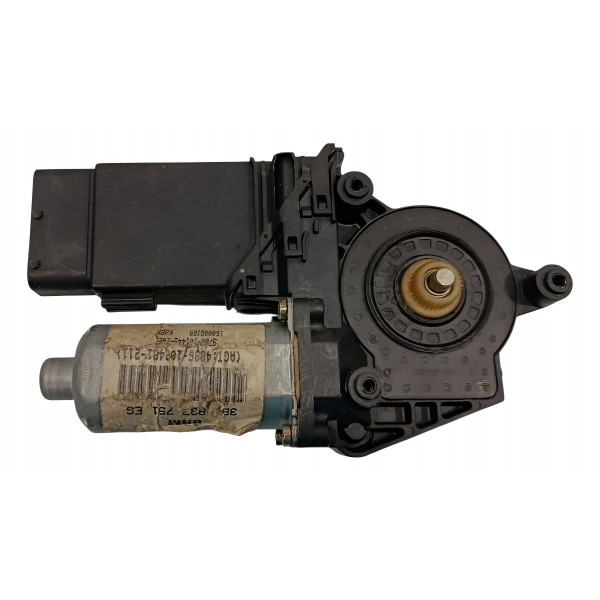 Motor Vidro Dianteiro Esquerdo Passat 2000