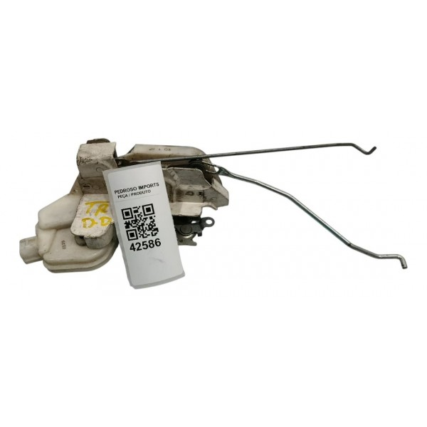 Fechadura Dianteira Direita Mitsubishi Tr4 2012