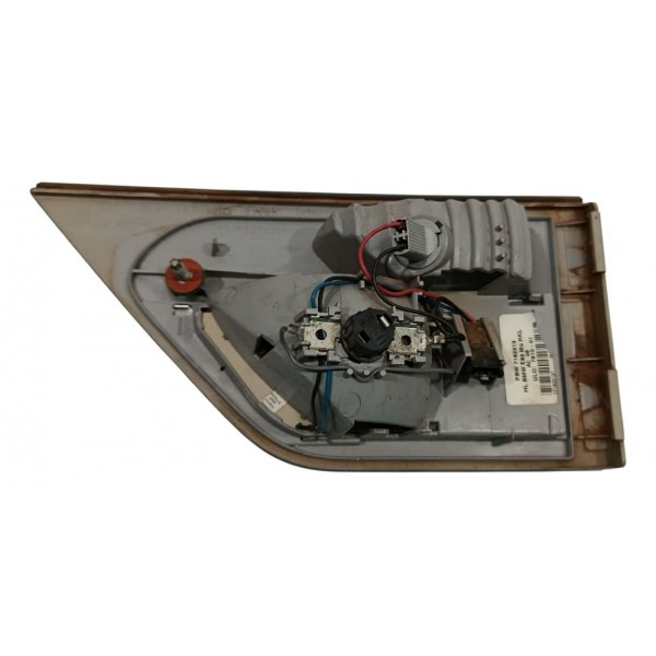 Lanterna Tampa Traseira Esquerda Bmw X3 2008 - Esquerdo/motorista - Vermelho