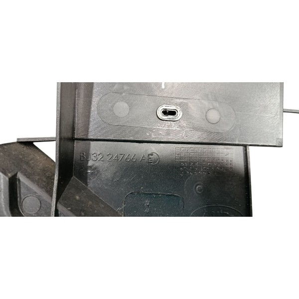 Suporte Máquina Vidro Traseiro Dir. Land Rover Evoque 2023 Preto