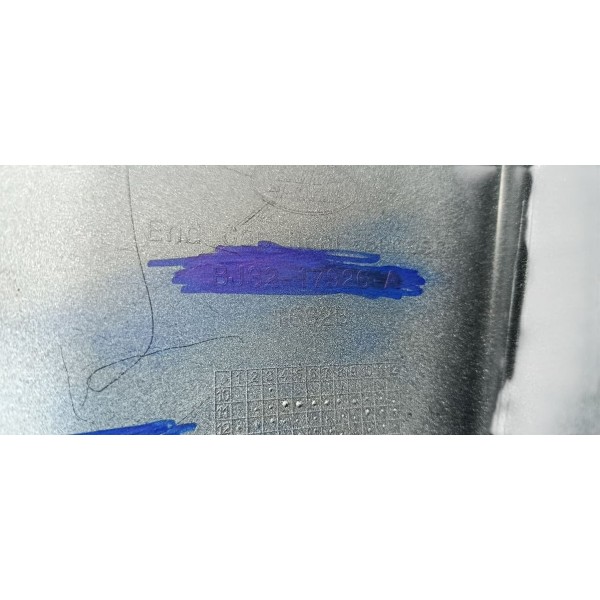 Ponteira Parachoque Traseiro Direito Land Rover Evoque 2018