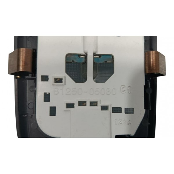 Luz Teto Traseira Toyota Corolla Cross Hybrid 2023