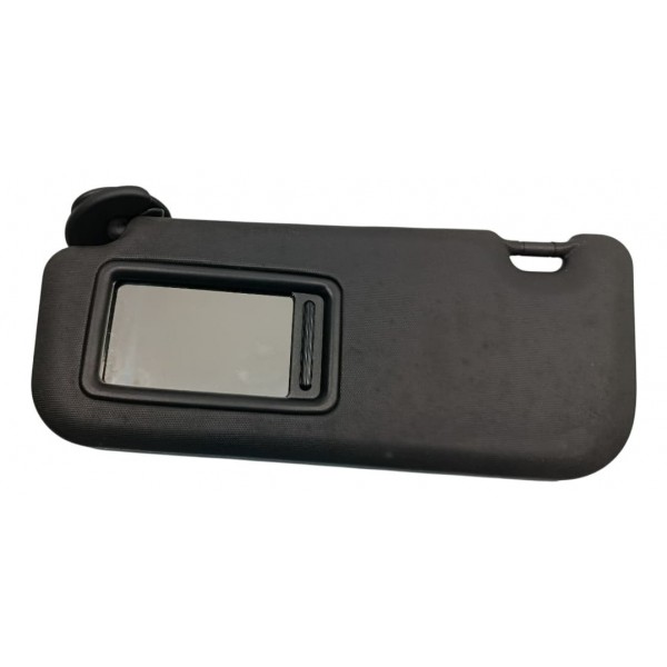 Quebra Sol Esquerdo Toyota Corolla Cross Hybrid 2023