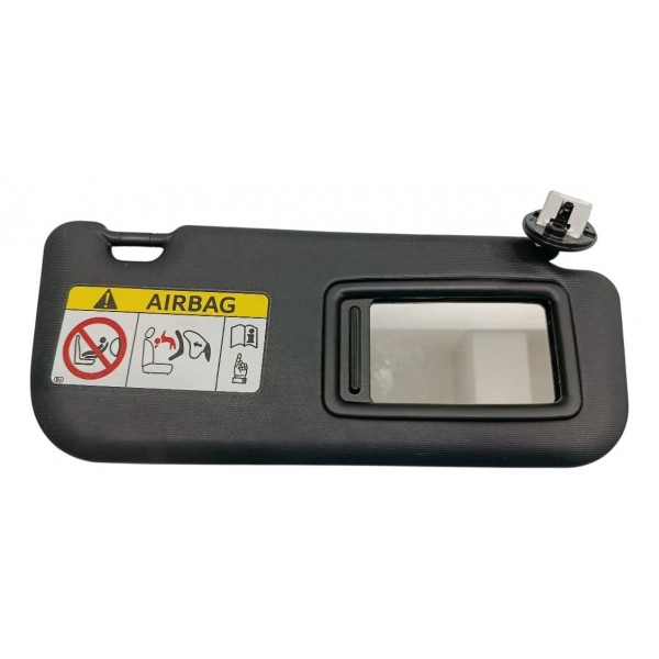 Quebra Sol Direito Toyota Corolla Cross Hybrid 2023