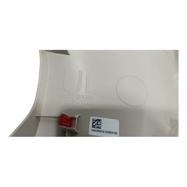 Acabamento Esquerdo Painel Toyota Corolla Cross Hybrid 2023 Bege Animal Print