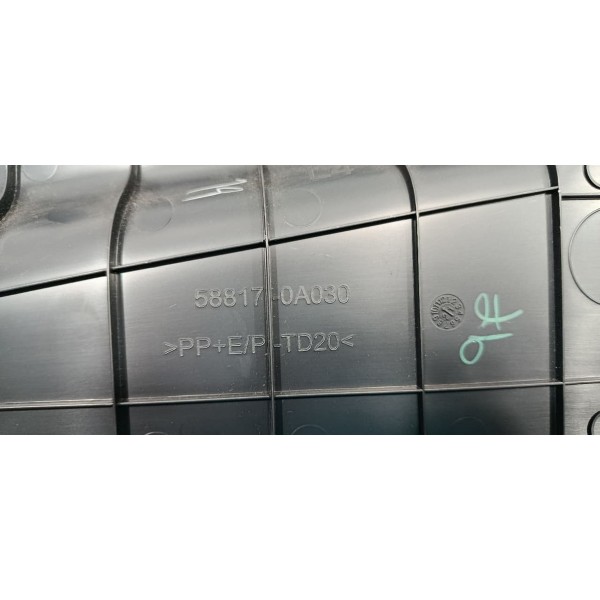 Acabamento Esq. Console Central Corolla Cross Hybrid 2023 Preto