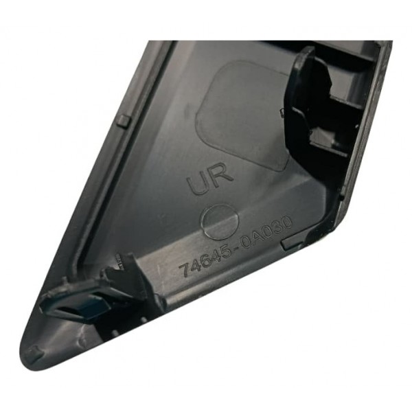 Moldura Puxador Porta Diant. Dir. Toyota Corolla Cross 2023 Preto