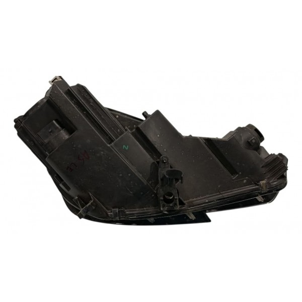 Farol Dianteiro Esq. Audi A4 2017 (carcaça Com Um Quebrada) Esquerdo/motorista