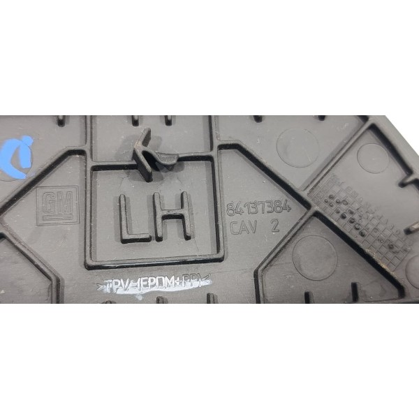 Acabamento Puxador Porta Diant. Dir Chevrolet Equinox 2018 Preto